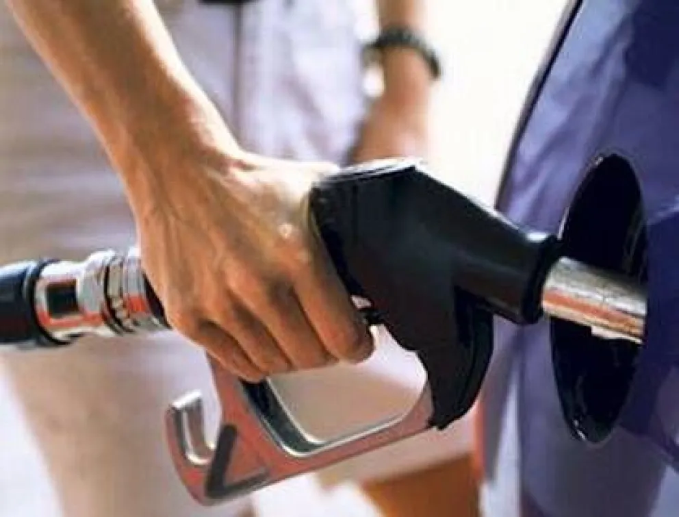 El gobierno provincial irá a la Justicia por el congelamiento de combustibles