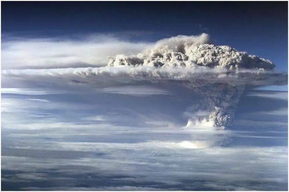 Experto en volcanes aseguró que “El Puyehue, es muy activo y hace erupciones cada ciertas décadas”