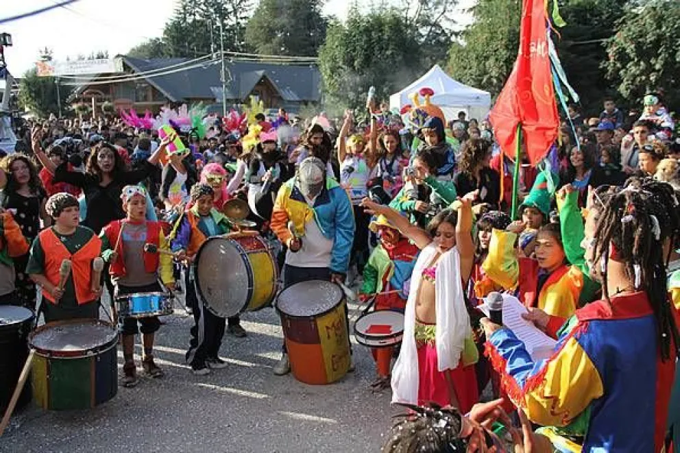 Confirman espectáculos, desfile y concurso para el Carnaval
