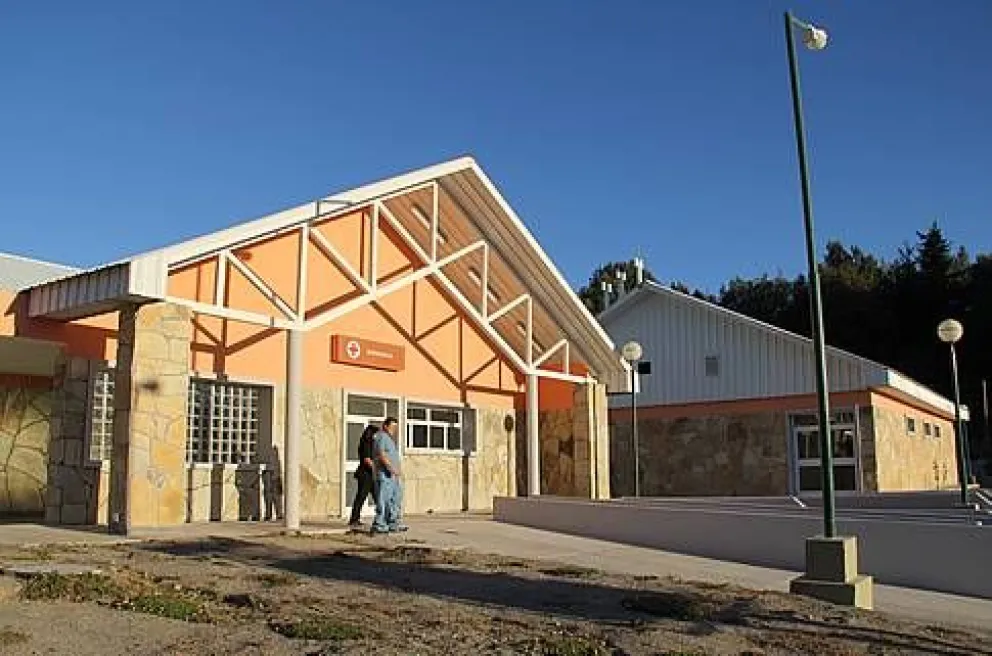 Gastroenteritis: pese a que el Hospital confirmó el brote y brindó recomendaciones, desde el municipio afirman que no es por el agua de red 