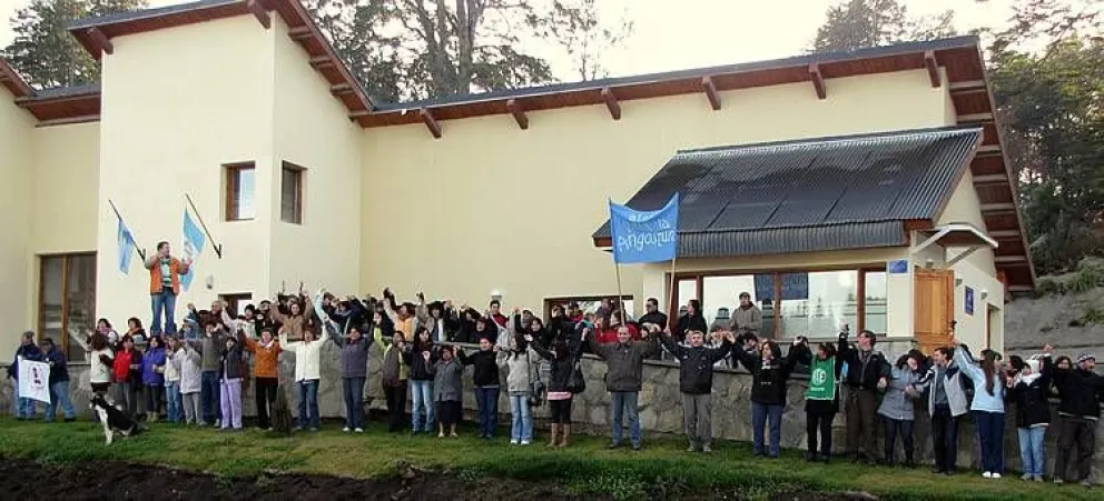 Estiman que el déficit del ISSN será de $42.000 millones para fin de año y las farmacias advierten que podrían cortar el servicio