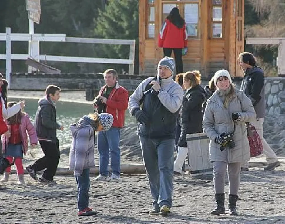 Esta semana persisten las bajas temperaturas en Villa La Angostura, pero no anuncian nevadas