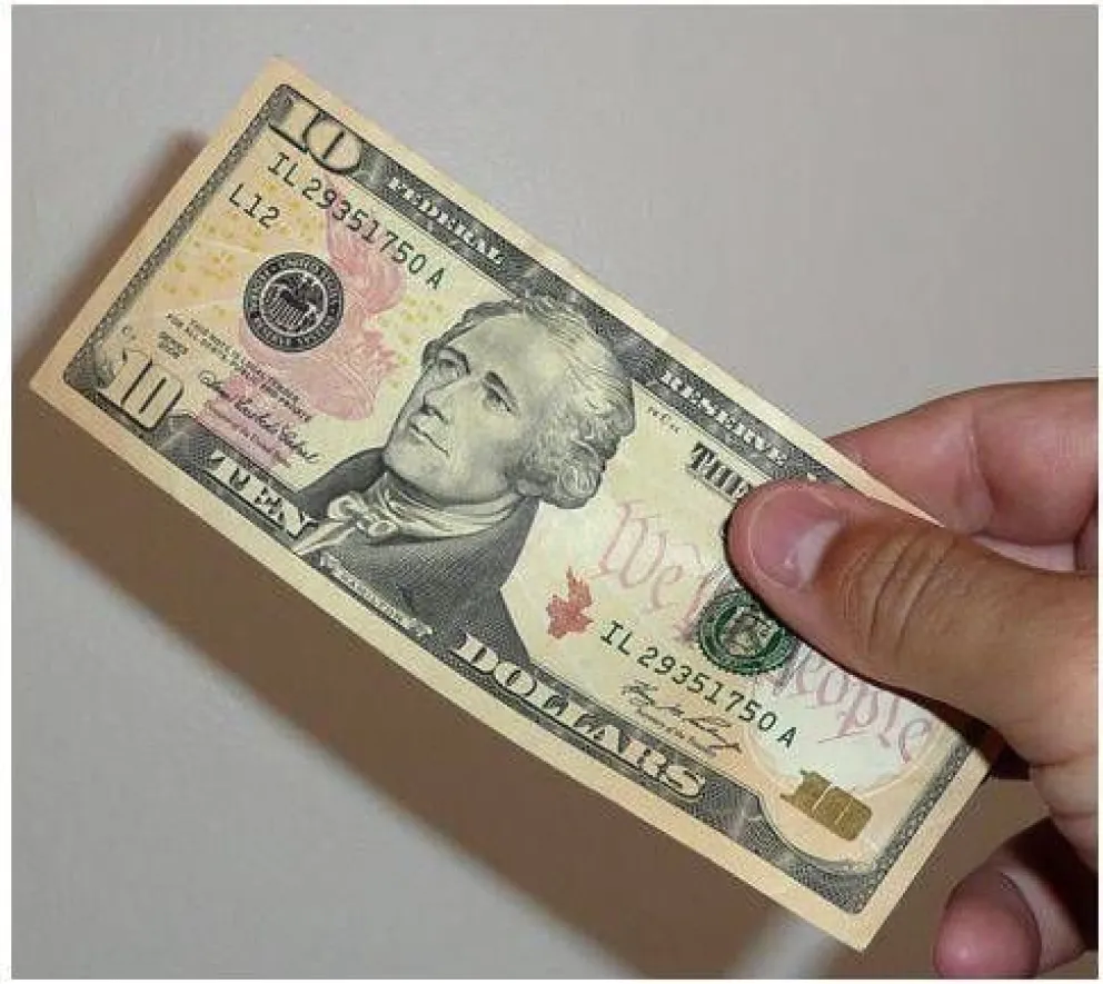 El dólar Blue trepó a $7,12 y la brecha con el oficial alcanzó el 44%