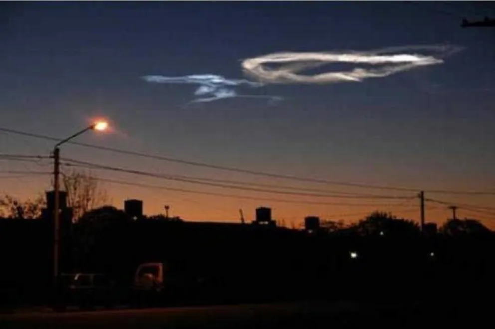 Extraño fenómeno luminoso se vio en el norte del país y la Patagonia