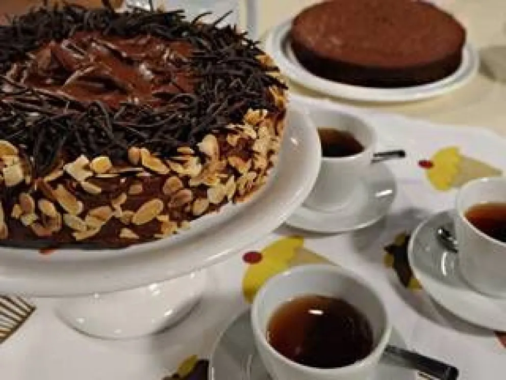 Tentaciones: torta húmeda de almendras