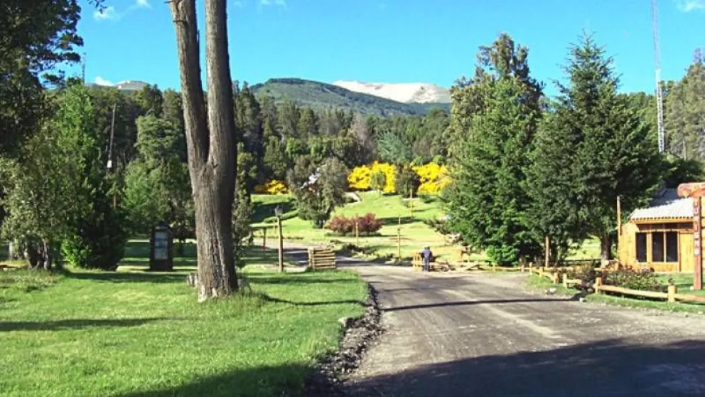 Sin combustible en Confluencia y Villa Traful