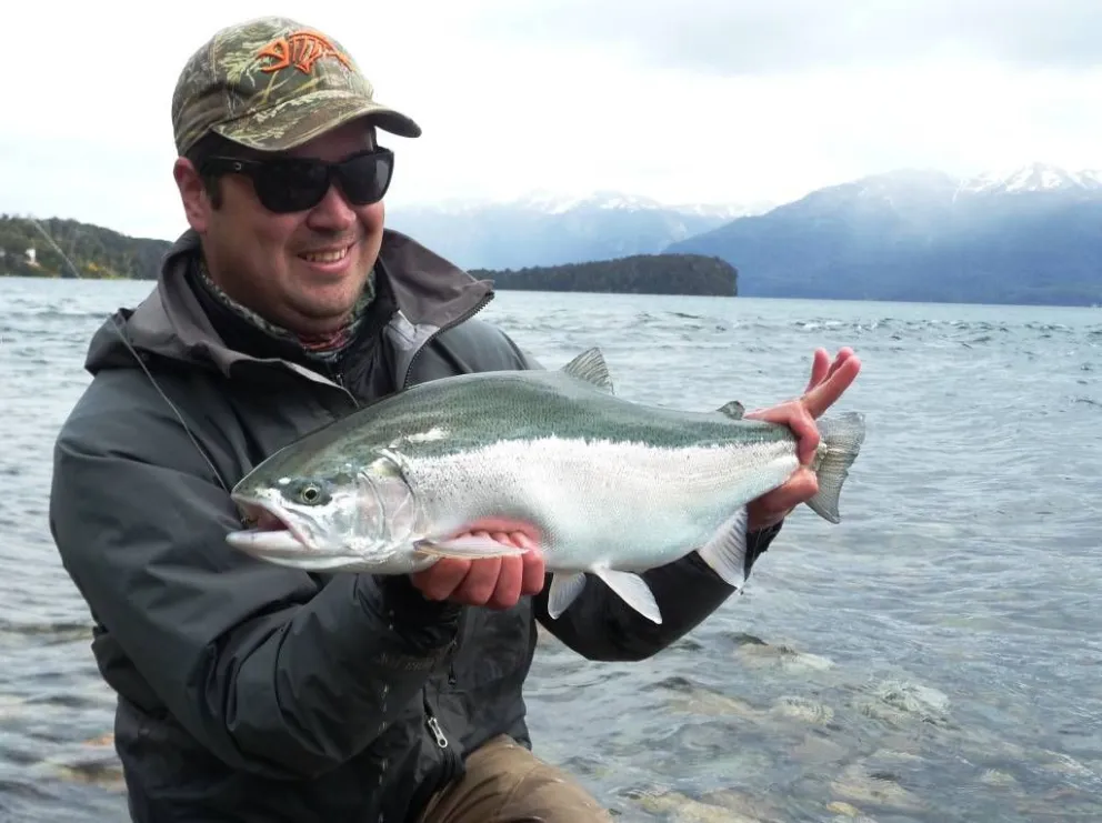 Pesca: Ya están a la venta los permisos para la próxima temporada