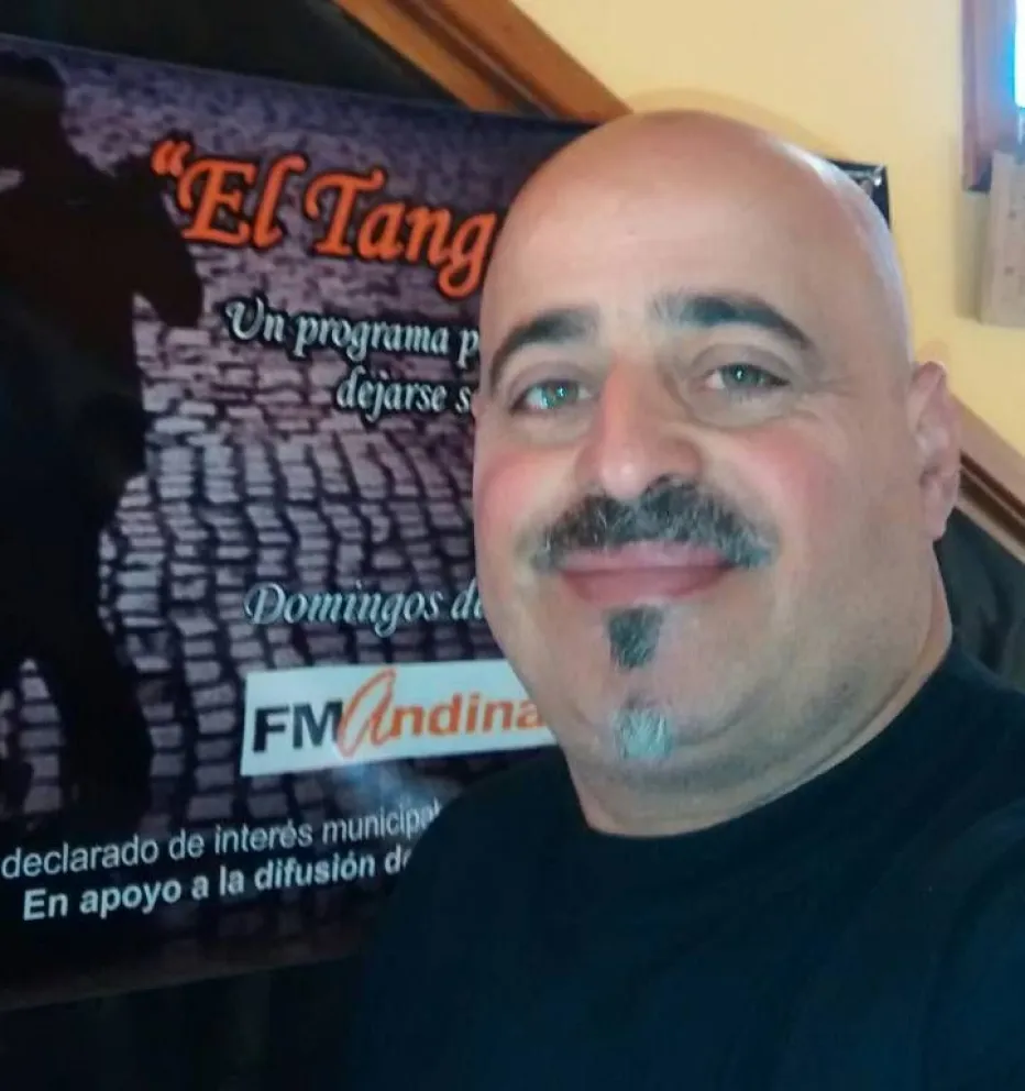 El Tango y Sabias que: hoy, la historia del Bandoneón blanco de Rubén Juárez