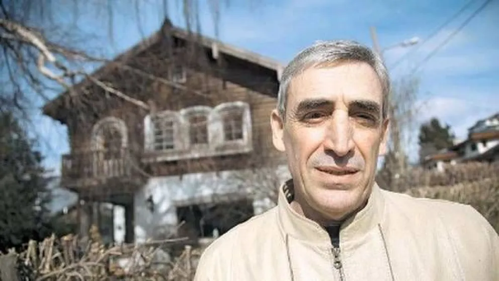 Abel Basti: "Inalco habría sido un refugio nazi, donde estuvo Adolf Hitler entre 1947 y 1949"