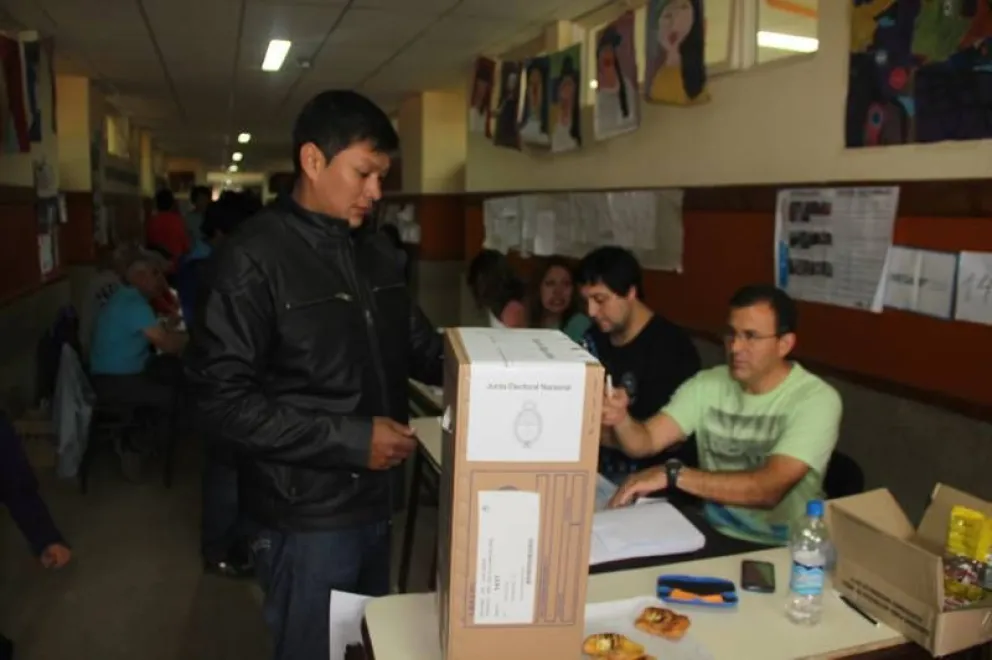 PASO 2017: En la provincia de Neuquén competirán  6 alianzas