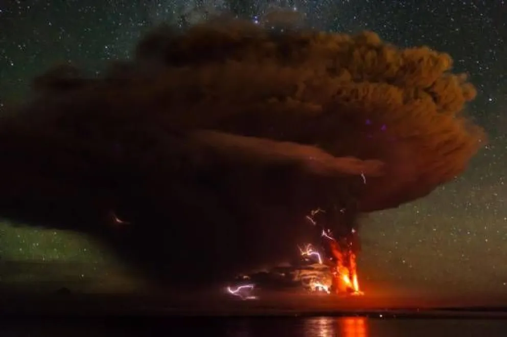 Volcán Calbuco: ¿Qué dice el 1er paper científico publicado sobre su erupción?