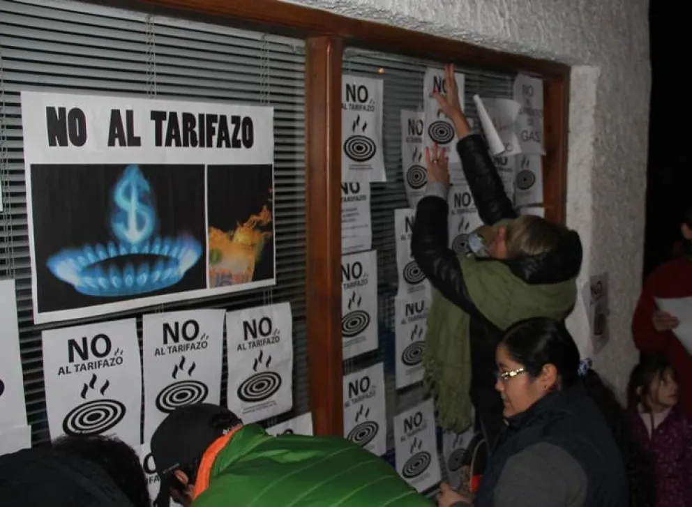 El gas subirá un 35% en abril y la luz 55% | DiarioAndino