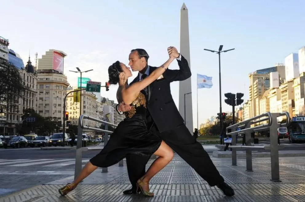 La historia detrás del tango “Como dos extraños”