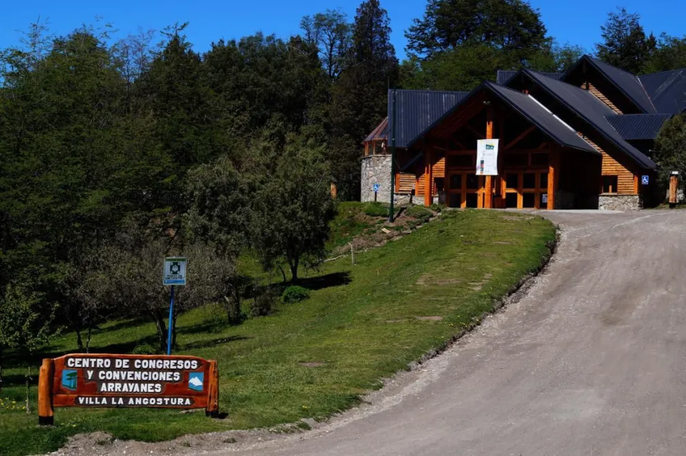 Desde hoy y hasta el viernes, se realiza el 5° Foro Vocacional organizado por el CEPM 17