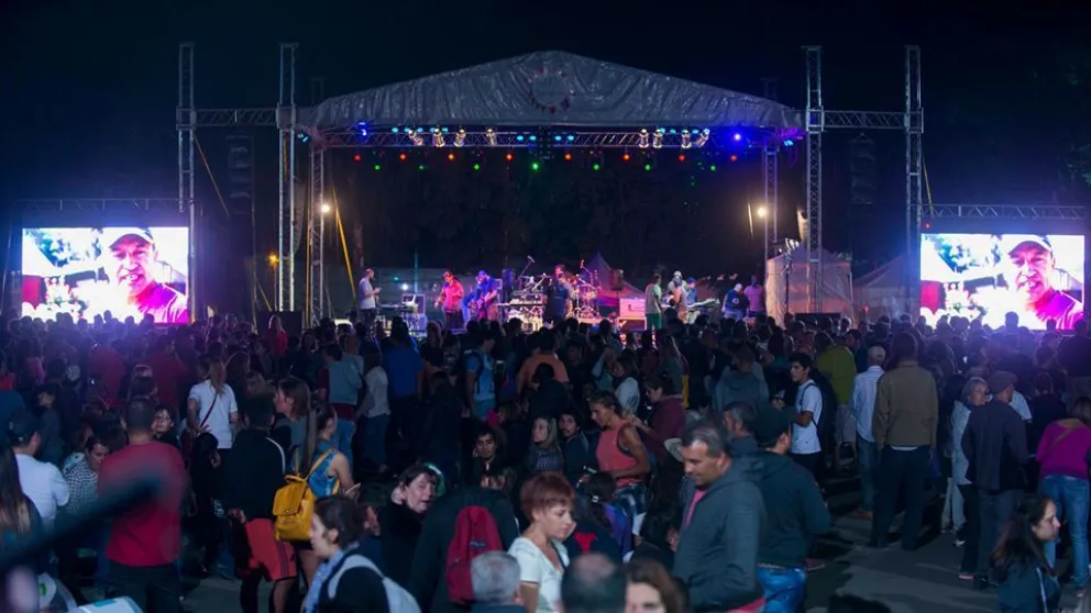 Legislatura estudia un proyecto de ley para garantizar la accesibilidad a eventos a personas con discapacidad