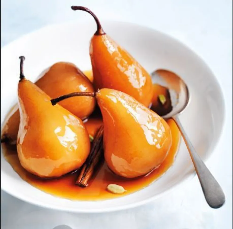 Postre fácil y rico: Peras a la sidra con crema de chocolate