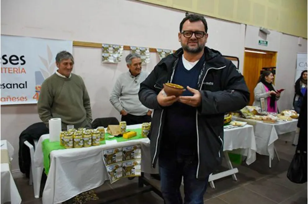 El Chef Cristophe Krywonis abrió el 4º Concurso de Postres Juninenses