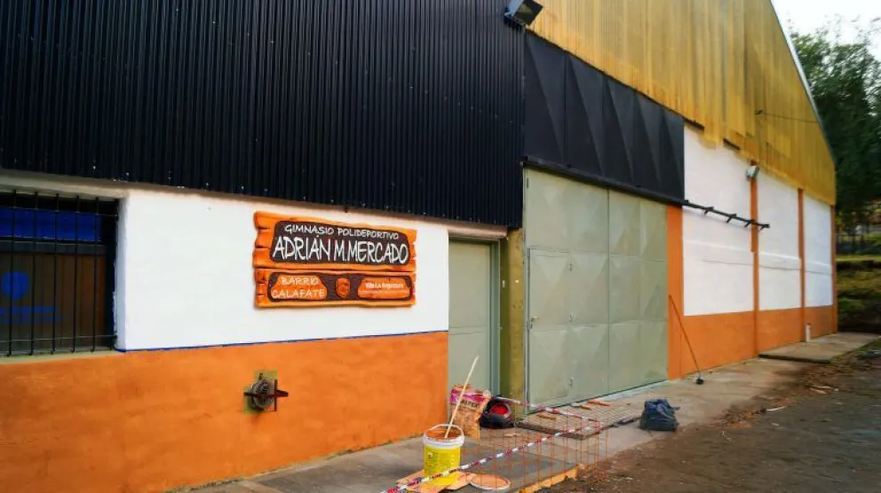 Por problemas en la caldera se suspenden las actividades en el Adrián Mercado