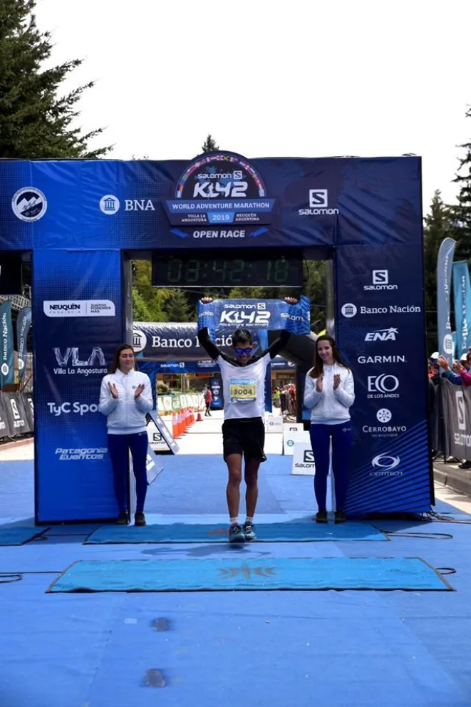 Sergio Pereyra de Junín y Segalada Michela de Suiza ganaron el k42