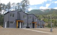 Anuncian que construirán 61 viviendas en Villa La Angostura
