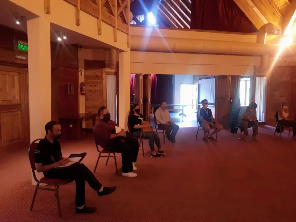 El Comité de Crisis anunció aumento de personal en retenes y más controles en comercios