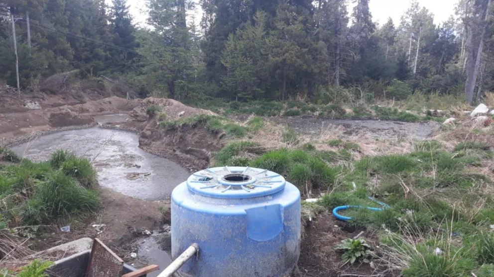 Se firmó el convenio para la concreción de la Planta de Pretratamiento de Camiones Atmosféricos