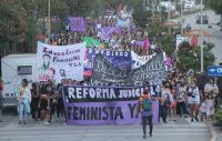 Día Internacional de la Mujer: Figueroa y Murer otorgaron asueto a las empleadas públicas