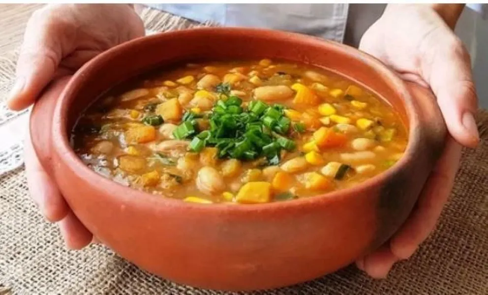 Para festejar el 9 de Julio: Locro criollo