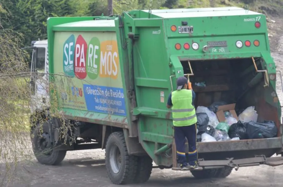 El municipio informó que el paro de ATE complica la recolección de residuos