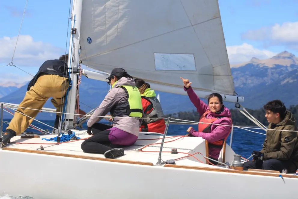 Regata Copa CAVLA 2025, una tradición en las aguas de Bahía Manzano