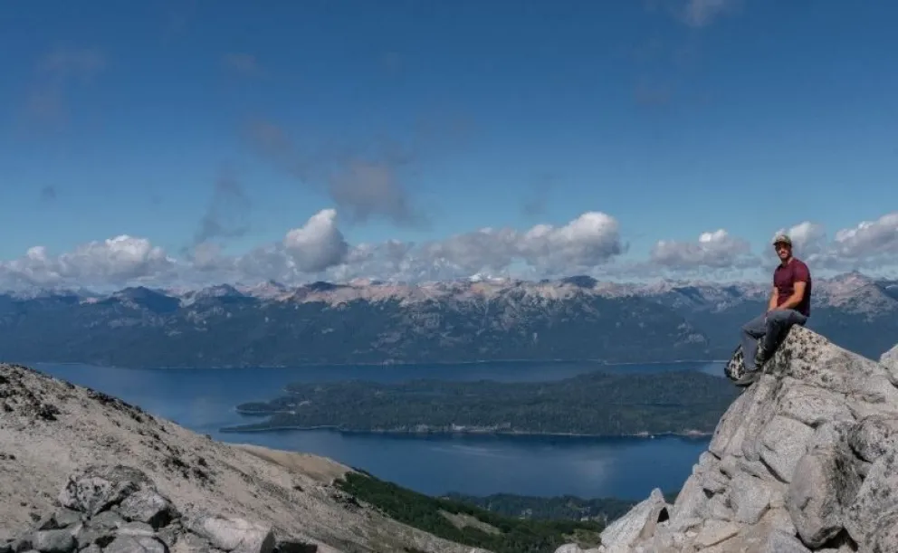 Escapadas a la montaña: Cerro O´Connor, el balcón de Puerto Manzano