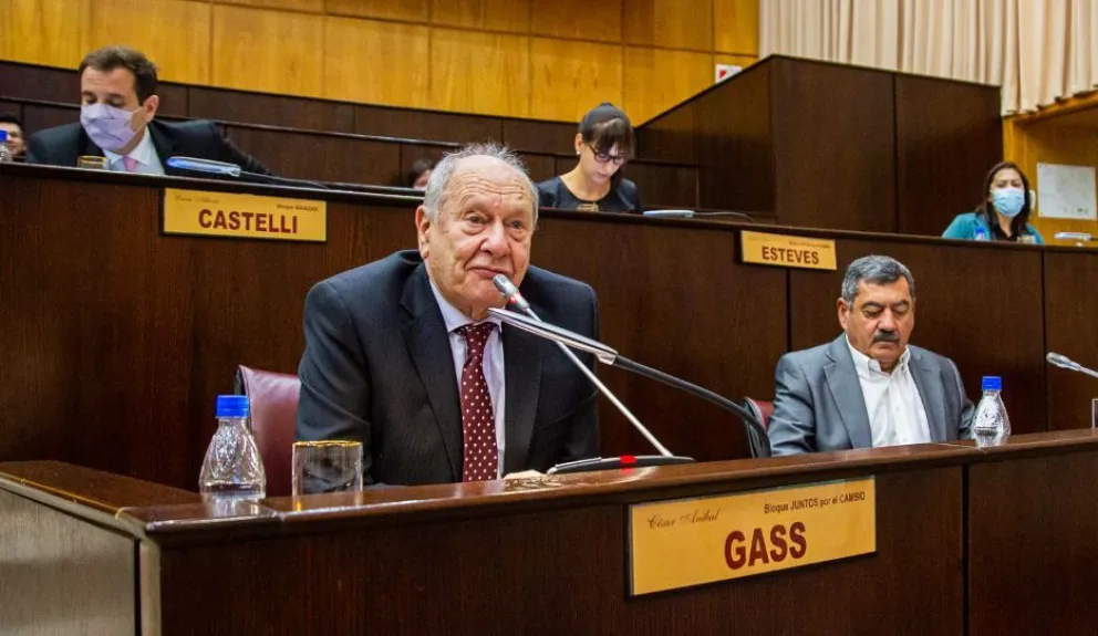 Proponen que personas condenadas por determinados delitos no puedan ser candidatas a cargos electivos