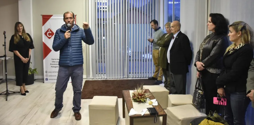 El gobernador inauguró oficialmente la nueva sede de la Cámara de Comercio 